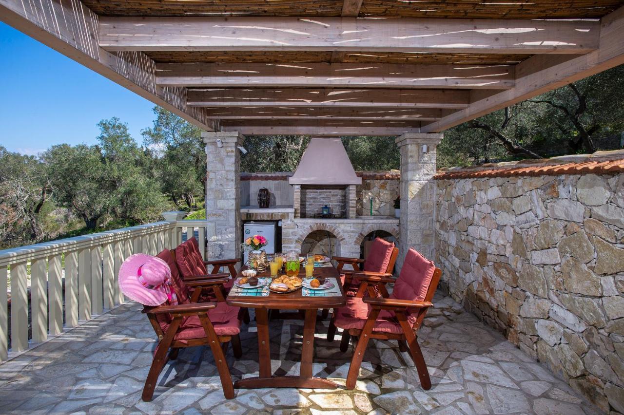 Family'S Nest Villa Lakka  Exterior photo